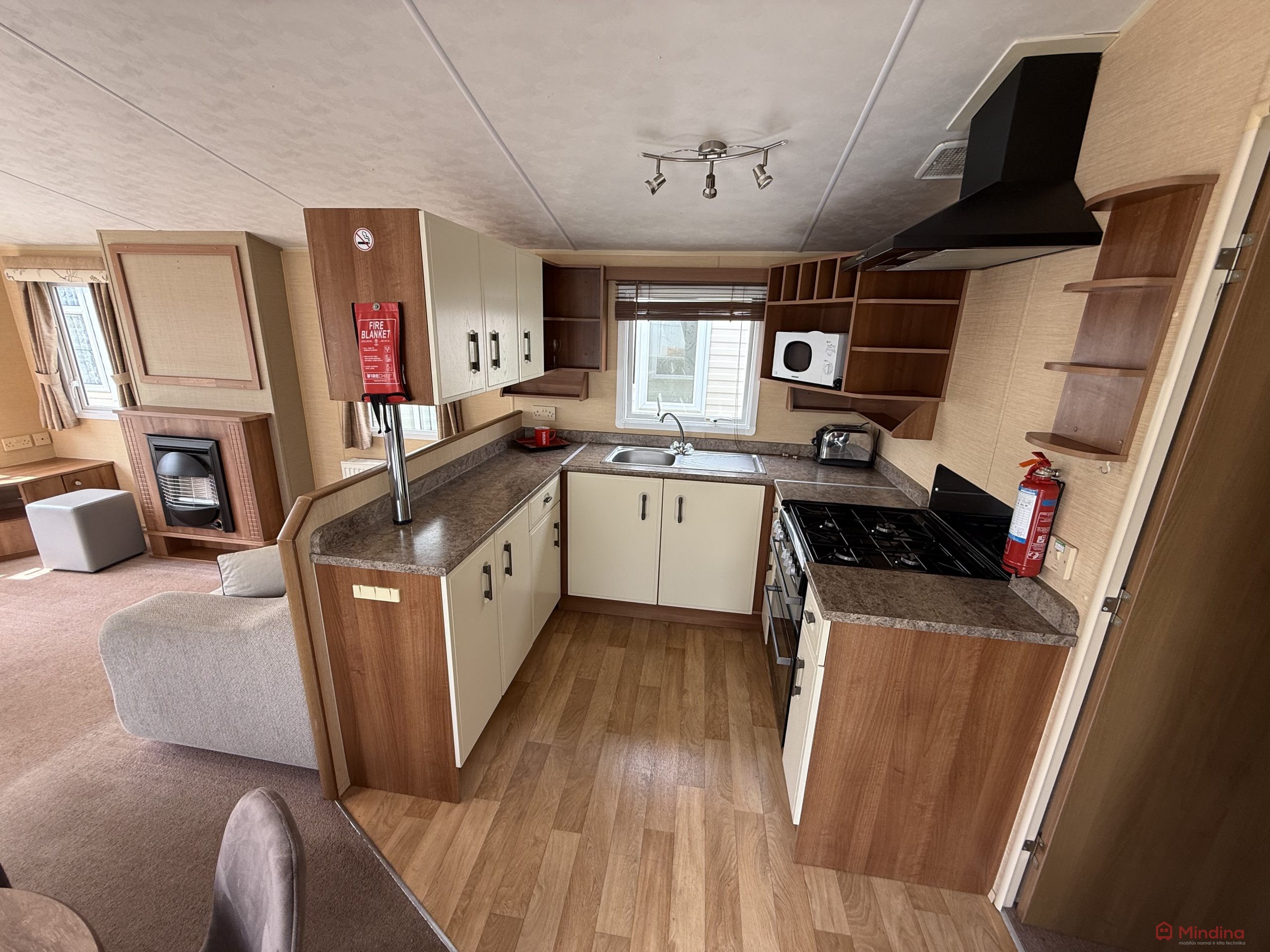 Willerby Salisbury 3,7×11,5 TIK 18500EUR!!!