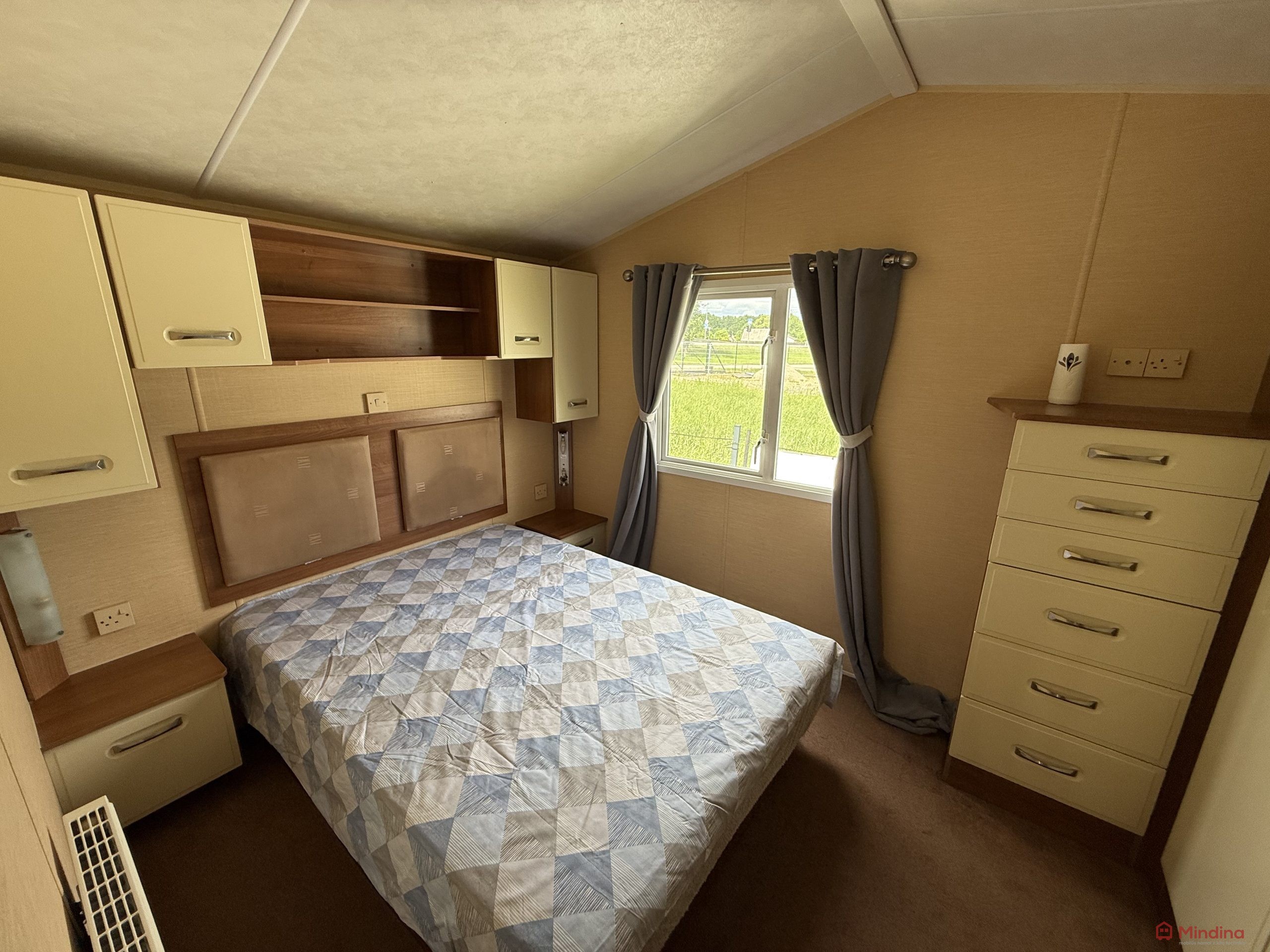 Willerby Salisbury 3,7×11,5 TIK 18500EUR!!!